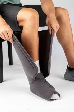 Бандаж на голеностопный сустав (тутор) Orliman EST-086 жесткий с шарниром 