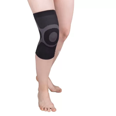 Бандаж на коленный сустав Тривес Т-8519, c силиконовым кольцом и пружинными ребрами жесткости, компрессионный 