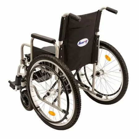 Кресло-коляска Barry D7, ширина сиденья 44 см, колеса пневматические