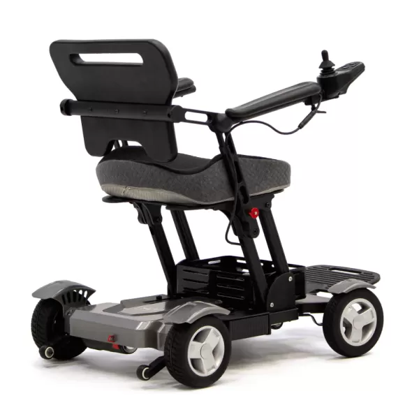 Кресло-коляска с электроприводом MET Compact Pro 4WS, артикул 20018, складная, с анатомическим сиденьем и системой подруливания задних колес