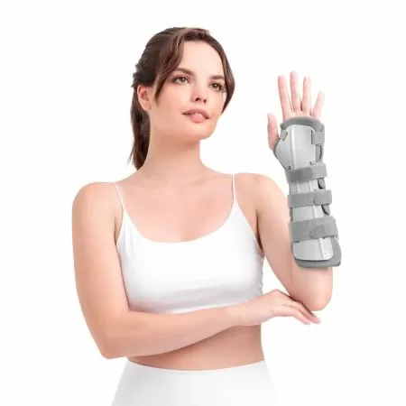 Бандаж на лучезапястный сустав ORTO LWL-622 длинный, левый, размер универсальный